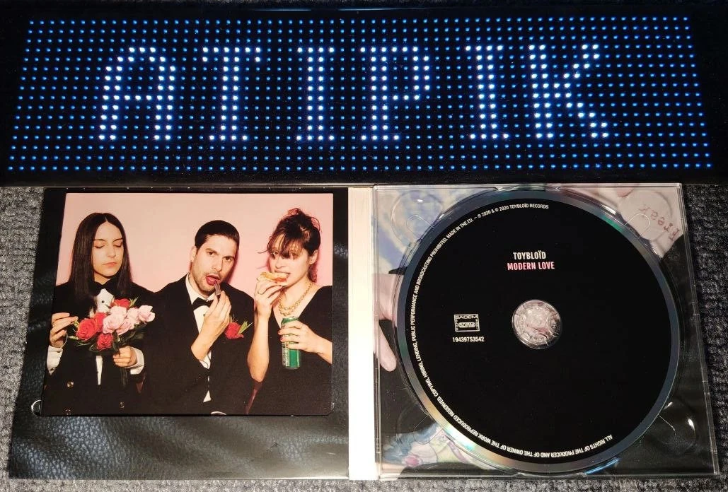 🤘 Toybloïd – Modern love - CD Digipack Zeldzaam Frans garagerock 💿 – photo 3